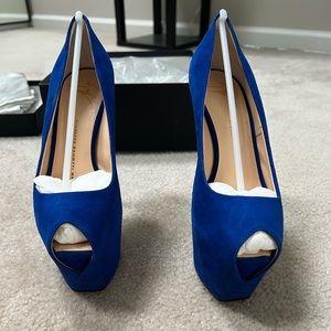 Womens Giuseppe Zonoti shoes in size 37
